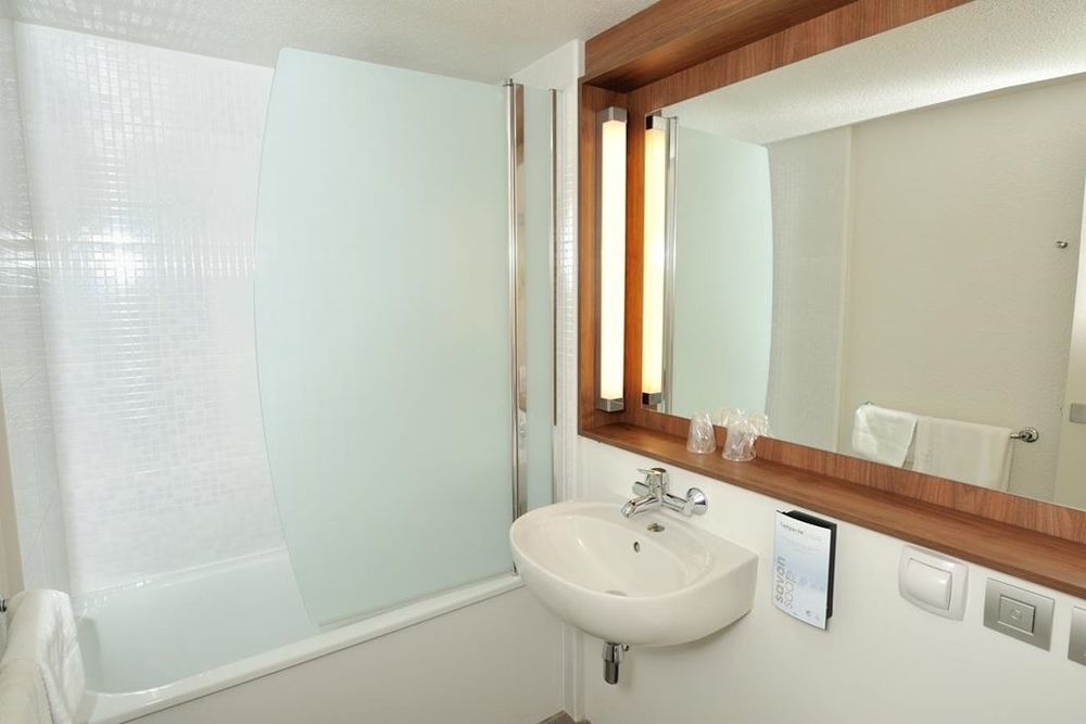 Campanile Valence Sud Hotel Szoba fotó